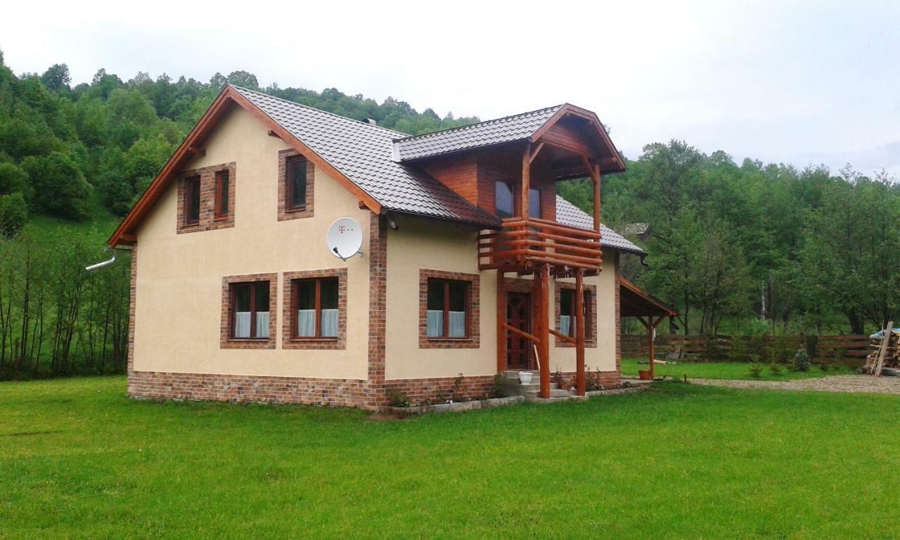 Katalin Kulcsoshaz 호텔 Băile Chirui 외부 사진